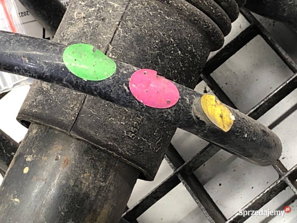 AMORTYZATOR PRAWY TYŁ ZE SPRĘŻYNĄ DACIA DUSTER podkarpackie