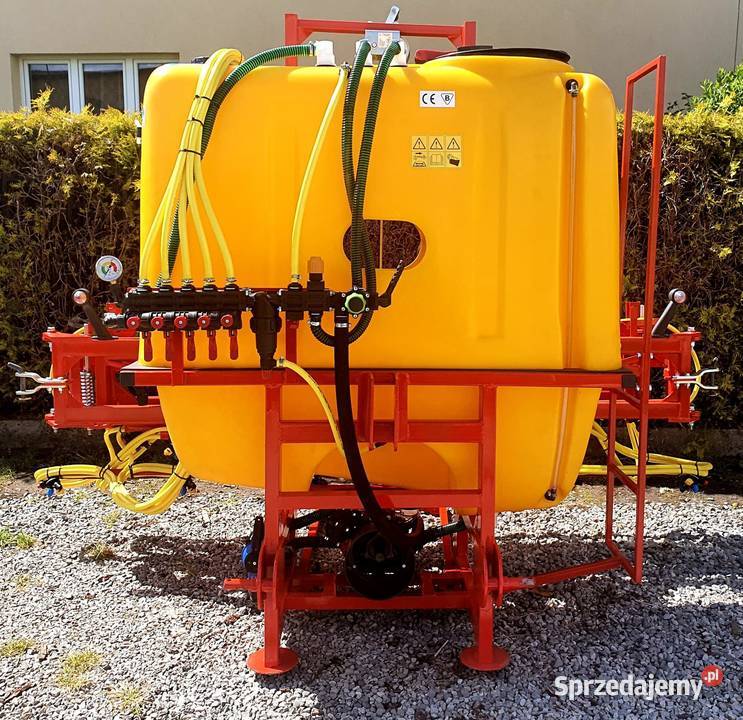 OPRYSKIWACZ POLOWY ZAWIESZANY 1200L 15M KWAS Trojanów