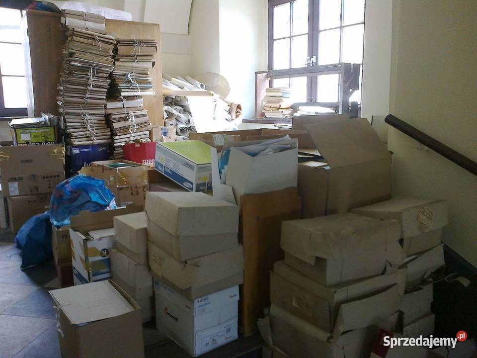 Odbieranie kartonu makulatury Wrocław tektury