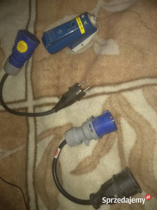 wtyczka gniazdko do kempingow Siekierki Wielkie