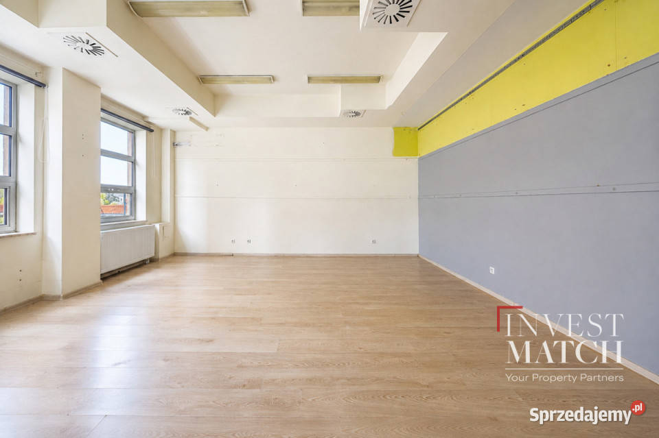 sprzedaży lokalu Warszawa Ostrobramska 631m2 mazowieckie