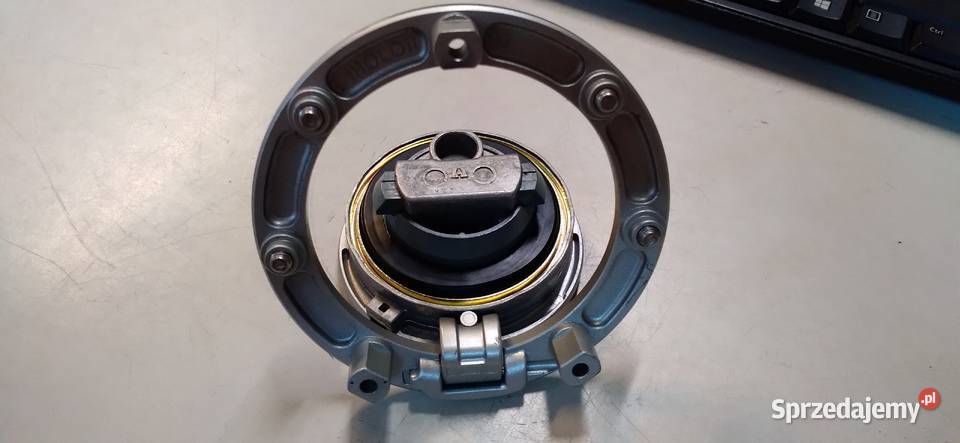 Korek wlewu paliwa CB 750CB 1100CB 1300ST 1300 Jawiszowice