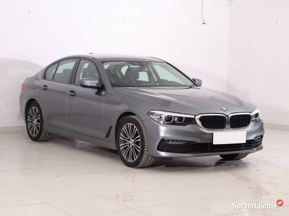 BMW 5 530e iPerformance Piaseczno