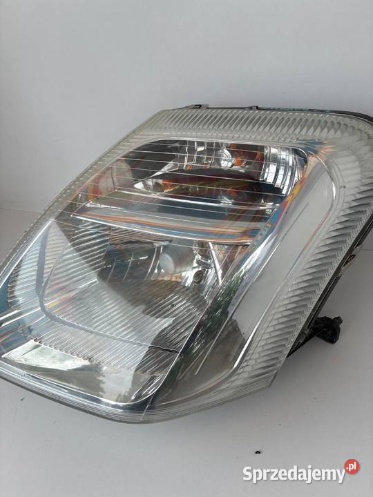Citroen C2 LAMPA PRZÓD PRZEDNIA LEWA EUROPA wielkopolskie