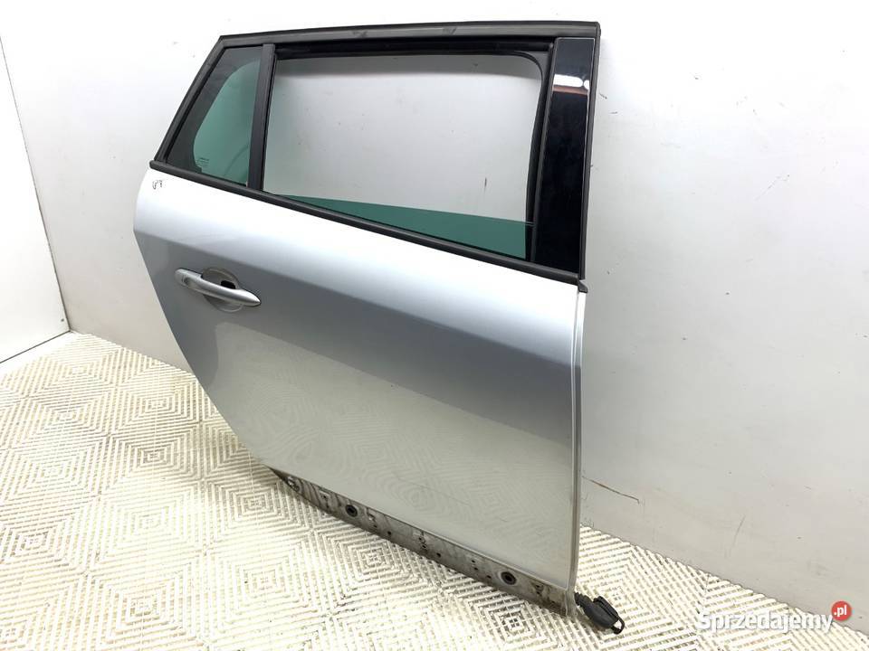 DRZWI PRAWY TYŁ RENAULT MEGANE III Kombi