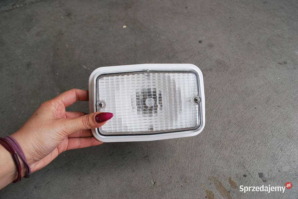 LAMPKA ZEWNĘTRZNA 220V DRZWI DO KEMPINGUKAMPERA Grzebowilk