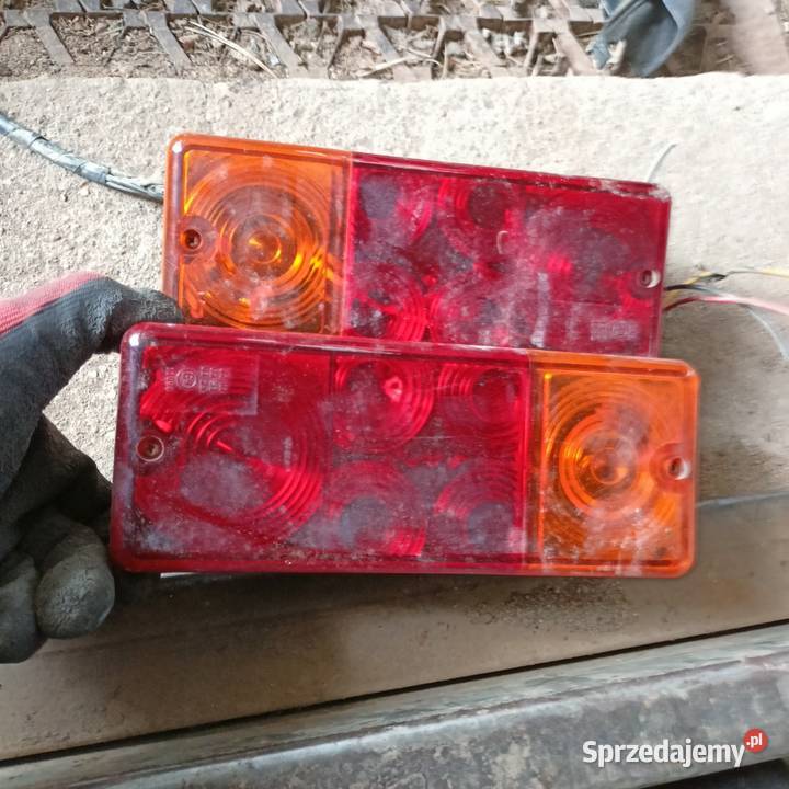 VW T4 97r tylne lampy orginalne sprzedam