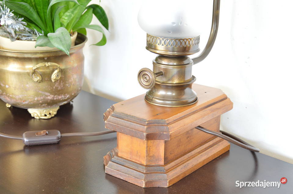 elektryczna lampa naftowa drewno mosiądz stara Jastrzębie-Zdrój