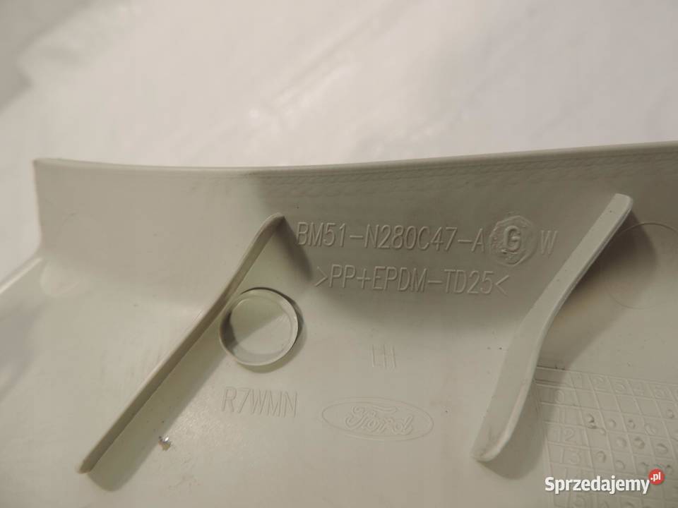FORD FOCUS MK3 KOMBI OSŁONA SŁUPKA LEWA osobowe kujawsko-pomorskie