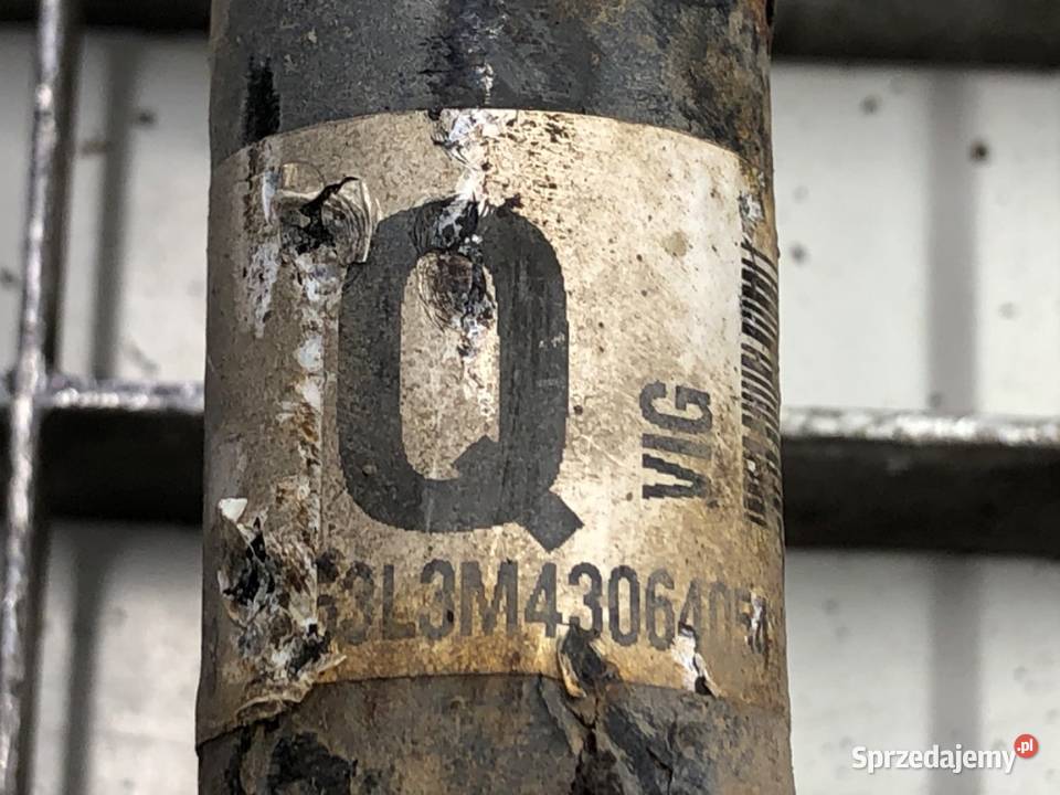 PÓŁOŚ LEWY PRZÓD NISSAN QASHQAI J11 12 115