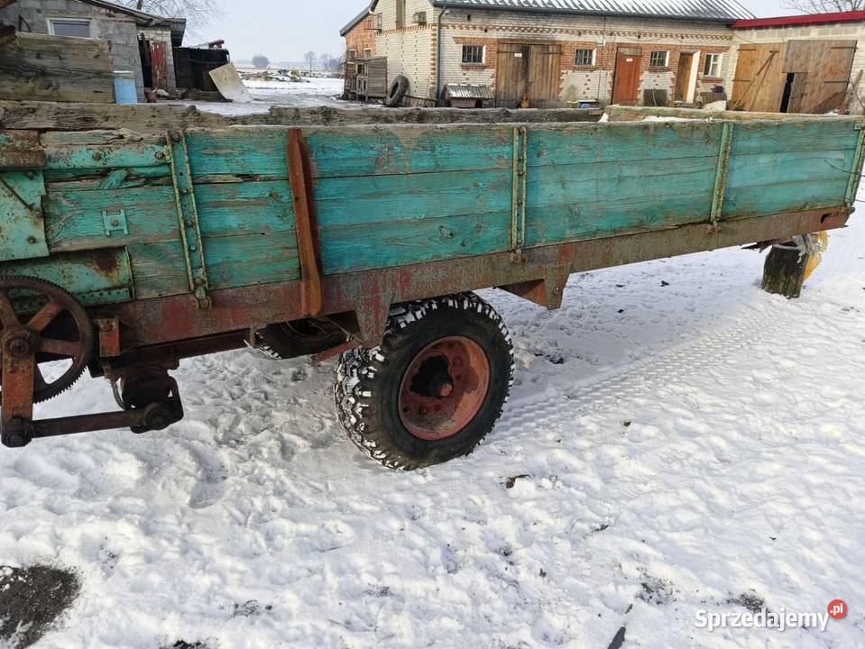 rozrzutnik obornika jednoosiowy nieuszkodzony Sieradz