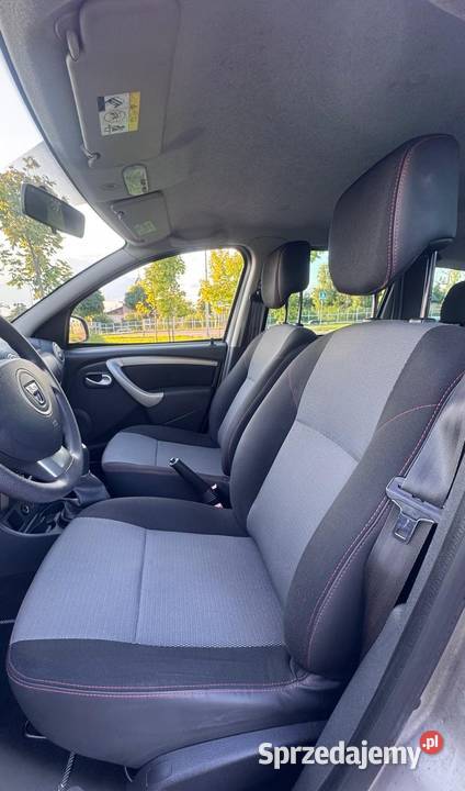 Dacia Duster 15 Dci Srebrna Klima dwa komplety Duster Bielsko-Biała