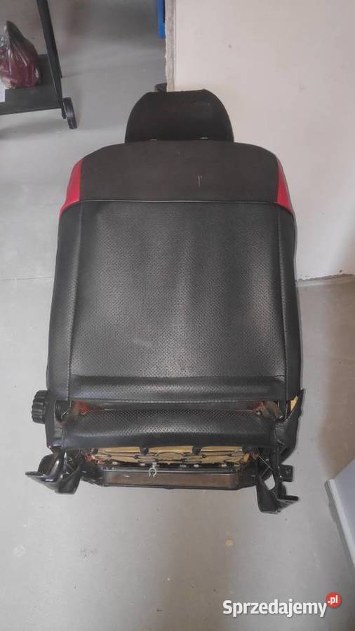 Fotele Renault 19 16v osobowe sprzedam