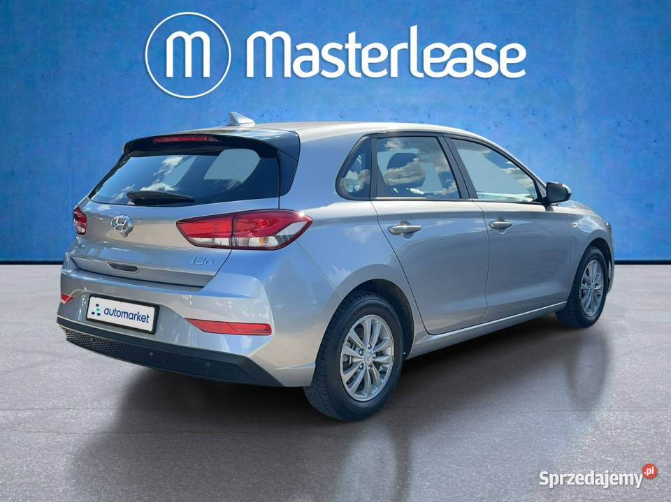 Hyundai i30 15 DPI Classic Z polskiego salonu 4/5 sprzedam