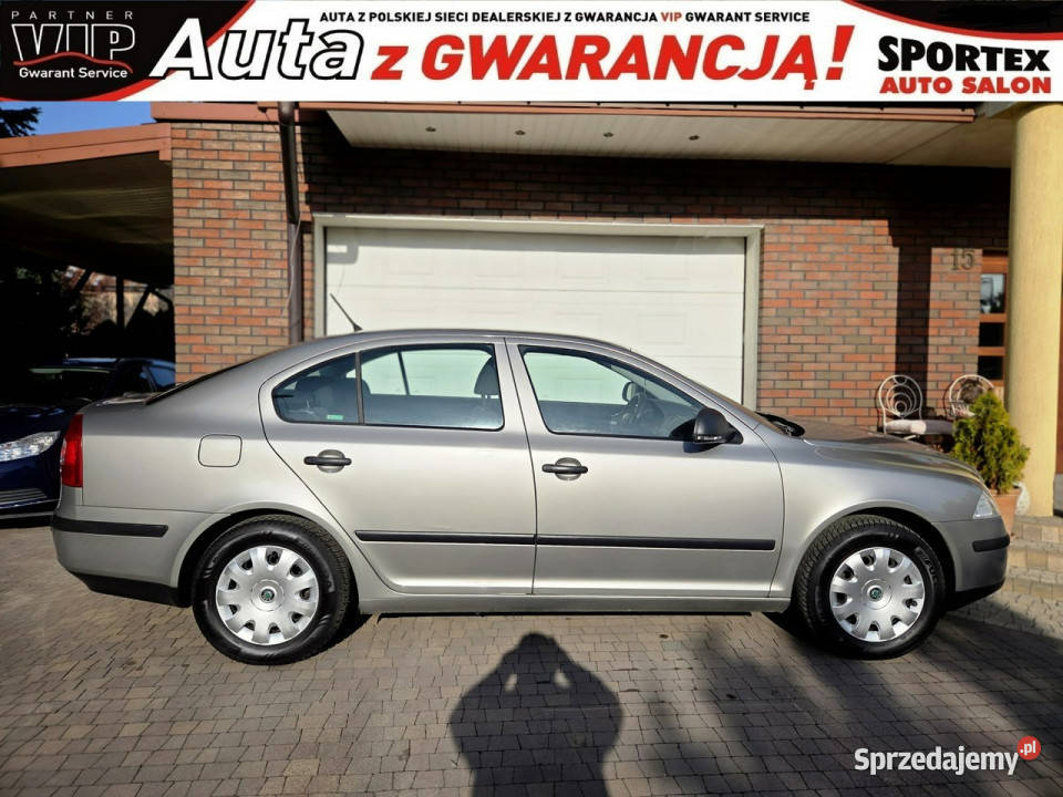 koda Octavia 16 102 bezwypadkowy Mały przebieg VAT marża łódzkie Aleksandrów Łódzki