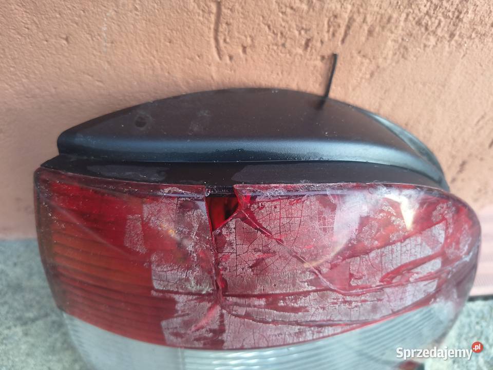 Lampy Tył Renault Scenic 1