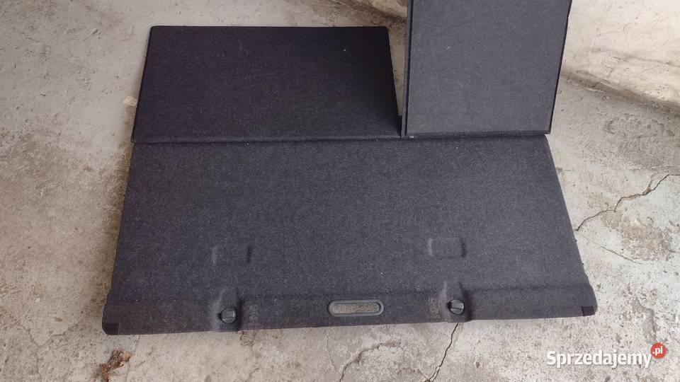 Toyota Yaris II podłoga bagażnika osobowe