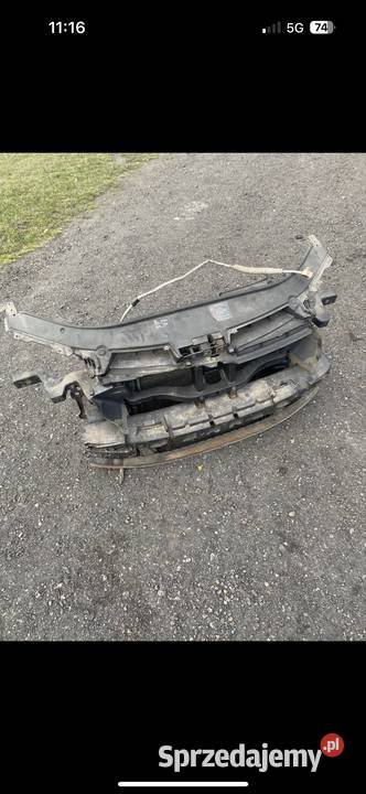 Sprzedam zderzak i pas przedni passat b6 manualna