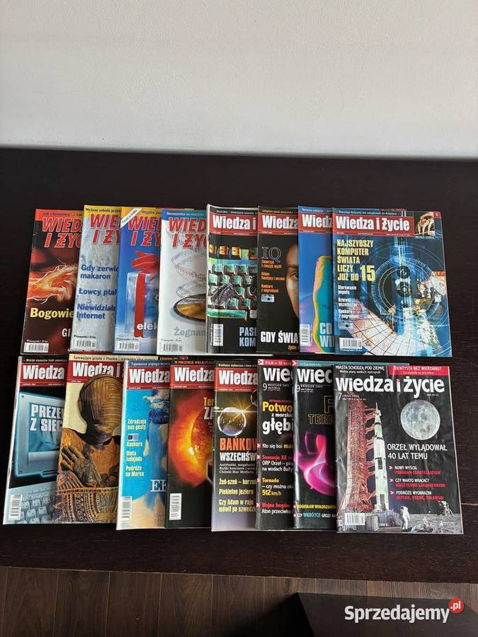 Czasopismo Wiedza i Życie numery z lat 2001 2002 Książki i Podręczniki warmińsko-mazurskie Elbląg sprzedam