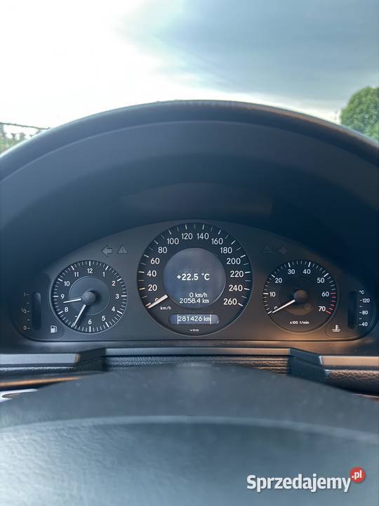 Mercedes W211 2004 Klasa E Laski sprzedam
