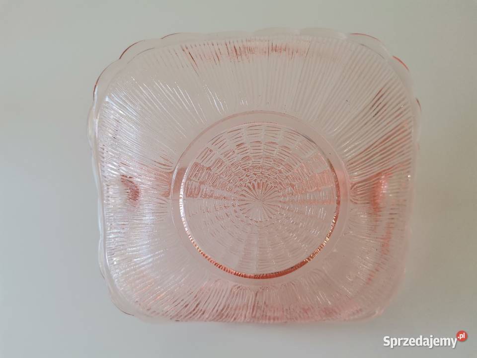 Stary nieużywany różowy koszyczek Cora HSG Katowice sprzedam