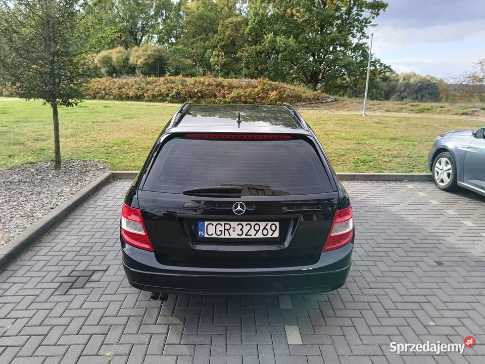 MercedesBenz C W204 Kombi Benzyna 2009 128 000 Grudziądz