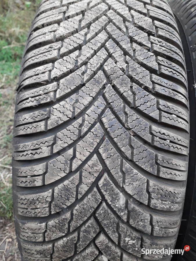 Opony zimowe Firestone 19560 R15 bieżnik około Ostrołęka