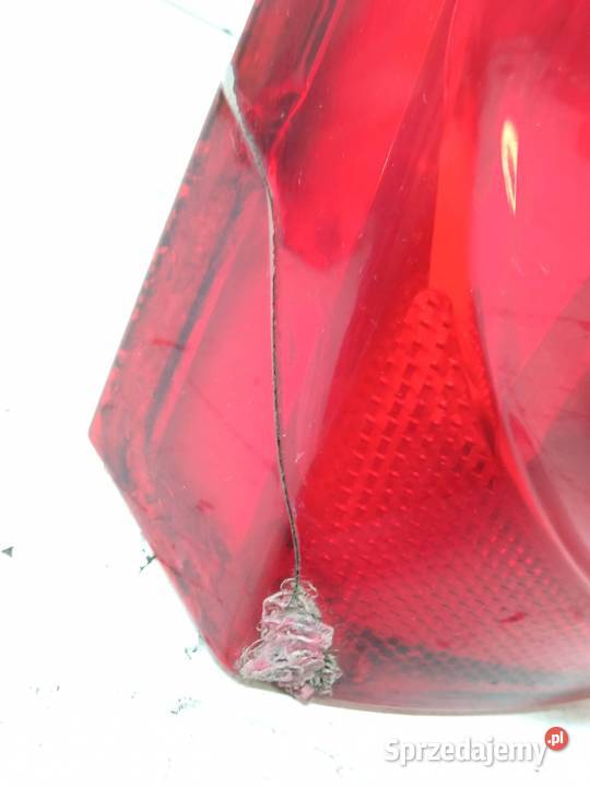 LAMPA TYŁ LEWA EU USZKODZONA 01358250080E sprzedam