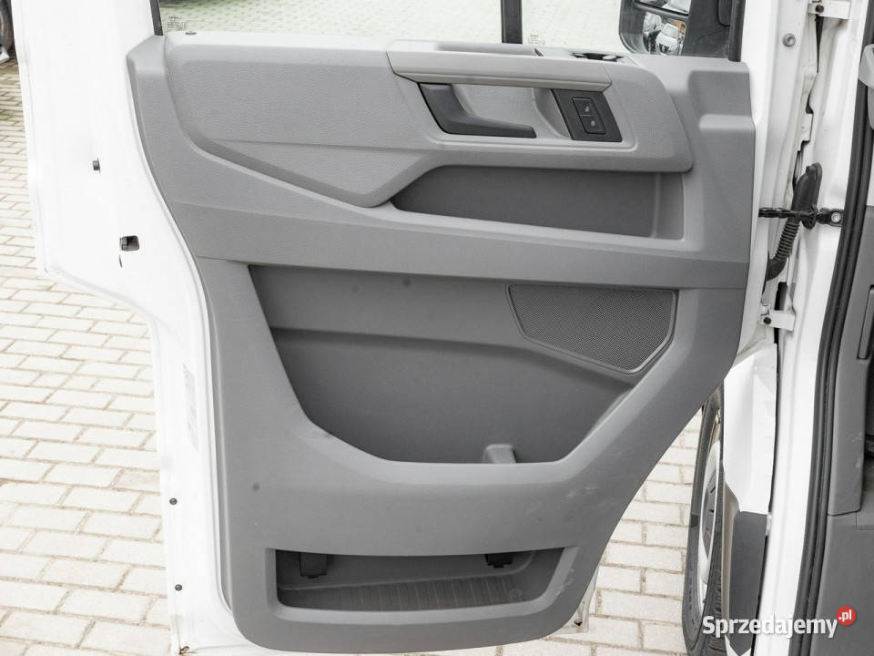 Volkswagen Crafter 20 TDi 140 KLIMA Bluetooth Rok produkcji 2022 Motoryzacja Pępowo sprzedam
