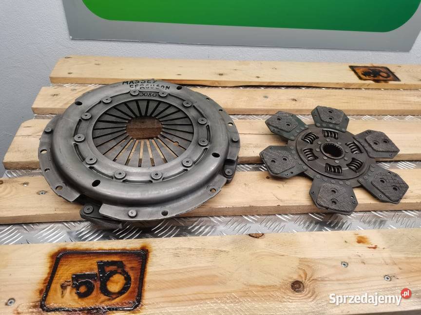 Docisk sprzęgła z tarczą Massey Ferguson 3080 Wilkowo