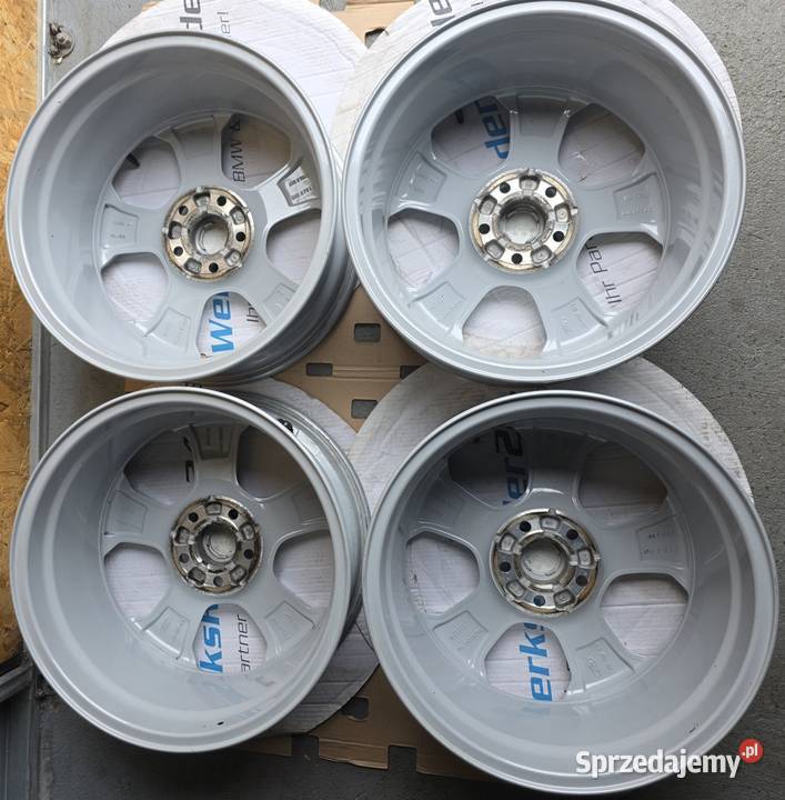 Alufelgi Ford 17 5x108 z czujnikami cisnienia Brudzew