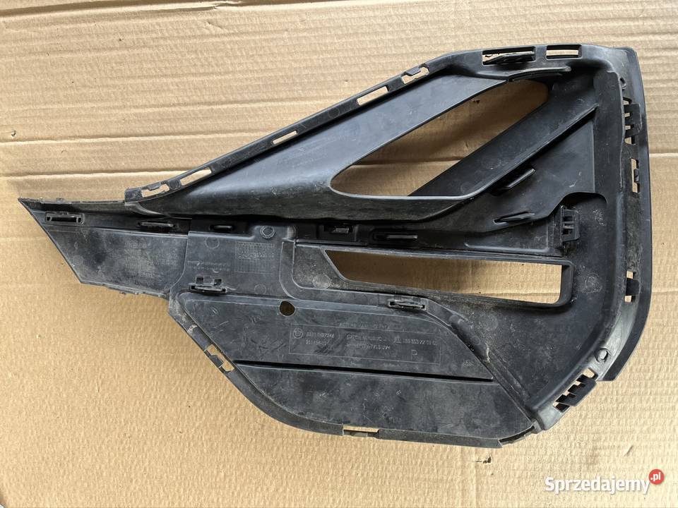 BMW X1 F48 LIFT LCI PRAWA KRATKA ZDERZAKA osobowe Pozostałe Międzychód sprzedam