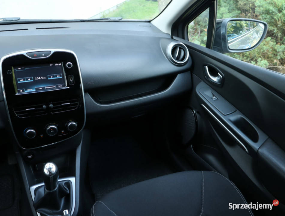 Renault Clio 09 TCe 74327km Piaseczno
