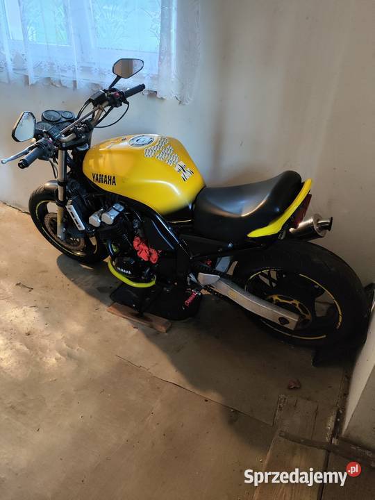 Yamaha FZS Fazer 2002 uszkodzona manualna Domaradz