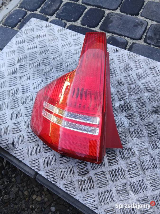 Lampa lewa tył tylna Citroen C4 I EU HB 5D 0410r Radłów