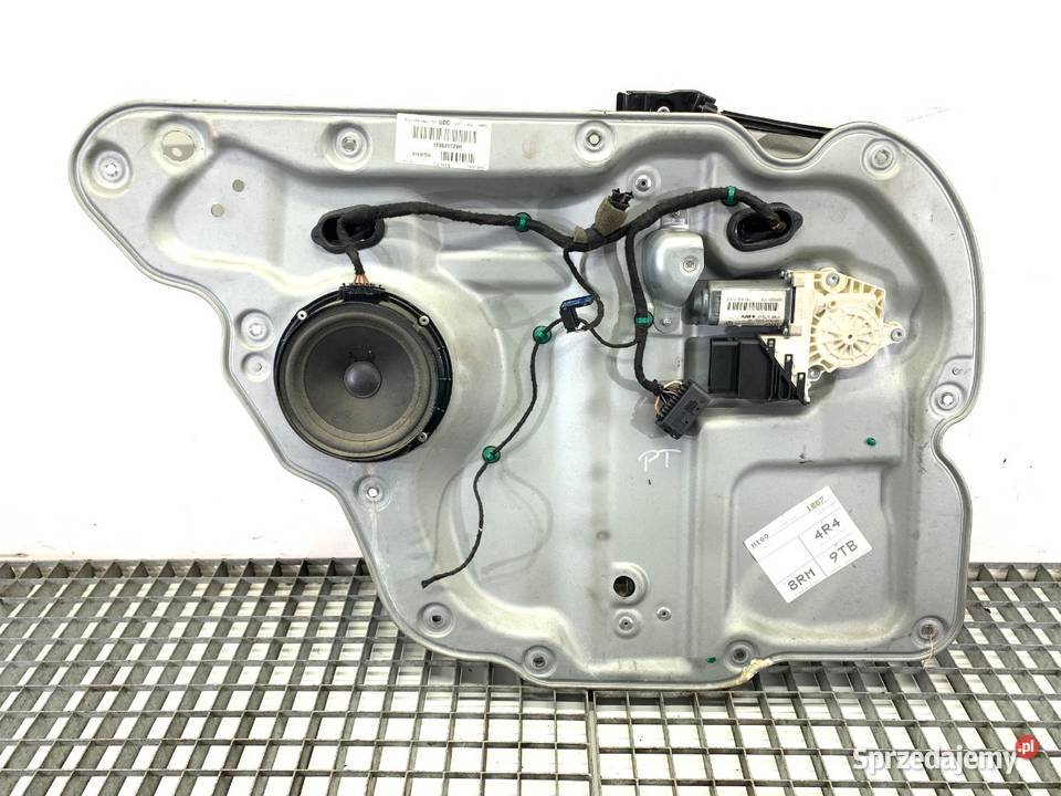 PODNOŚNIK SZYBY PRAWY TYŁ VW TOURAN 1T0839729H sprzedam