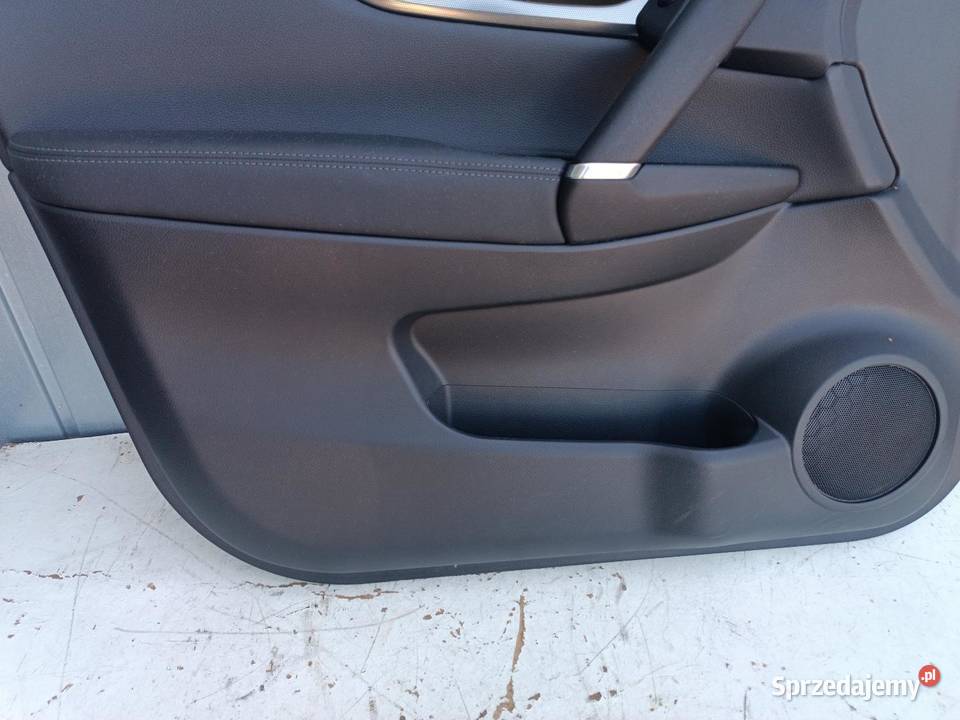 BOCZEK TAPICERKA DRZWI NISSAN QASHQAI J11