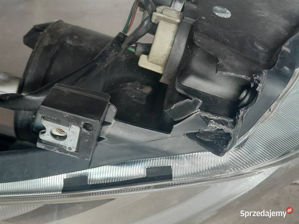 Lampa subaru outback BS 2014 przód lewa EU Motoryzacja łódzkie Sieradz