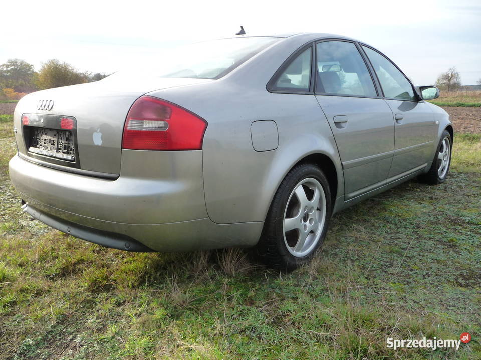 Audi A6 C5 sedan