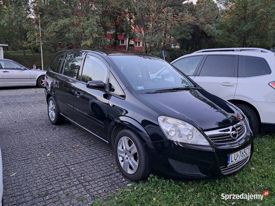 Opel Zafira B 1,9 CDTI 2009 r