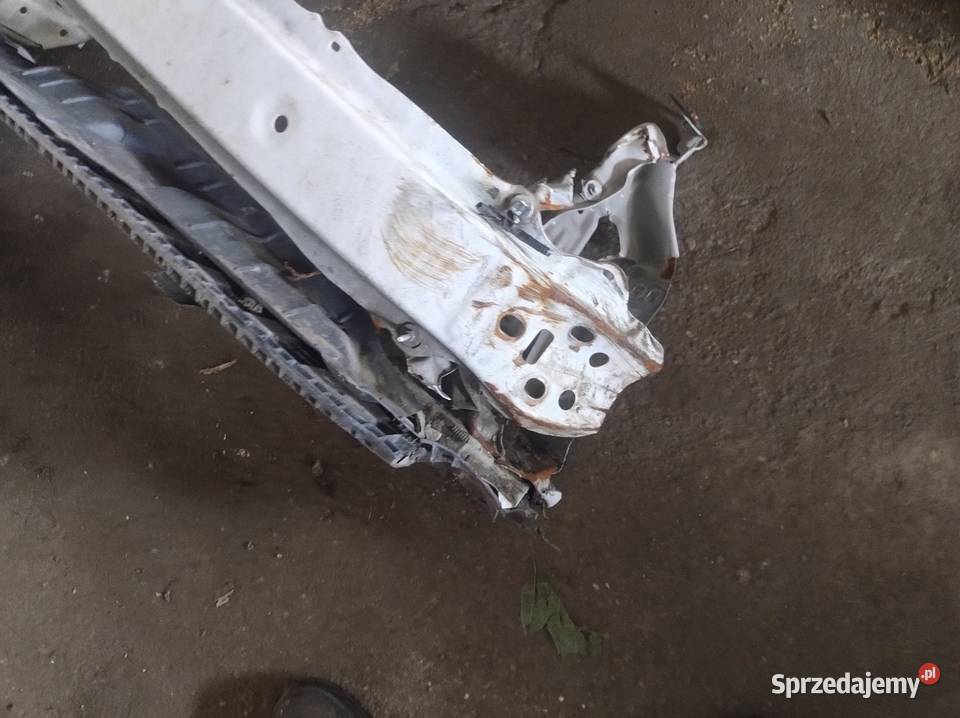 Pas Przedni Dół Belka Toyota Yaris III Lift Elbląg