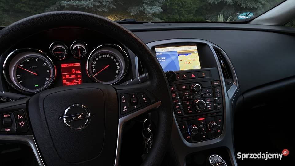 Opel Astra J Sedan 17 CDTI 130 20132014 Astra Opel Opoczno