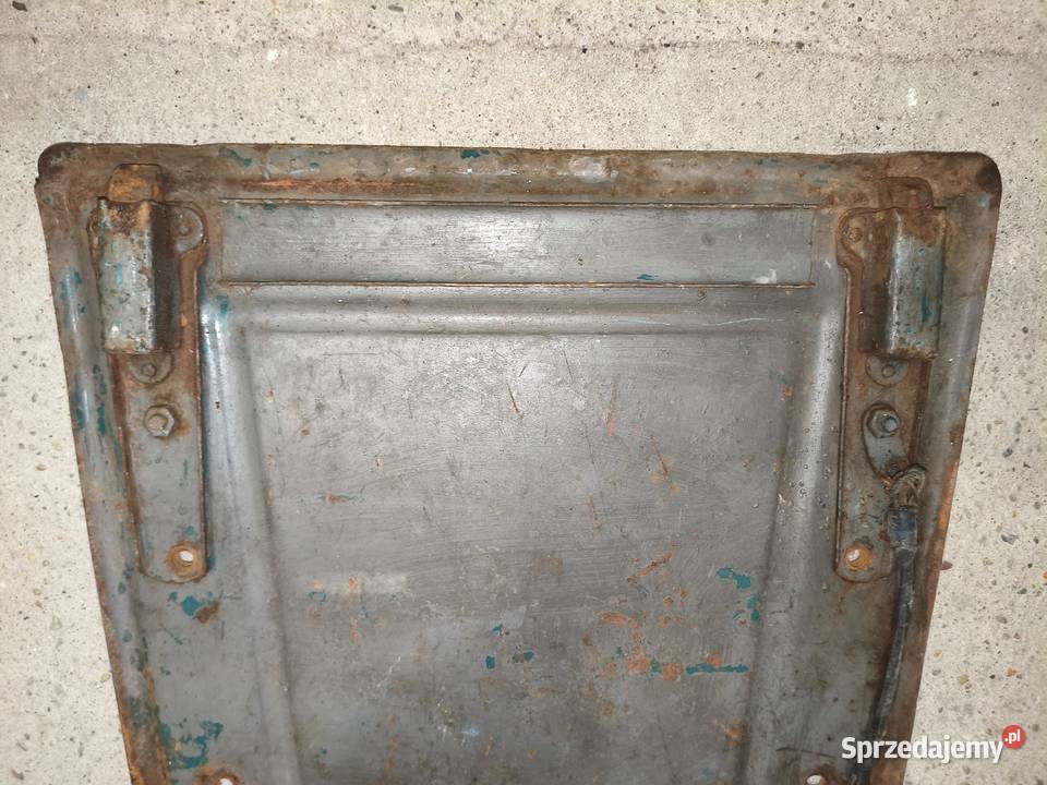 Klapa koszą wózka bocznego Ural M72