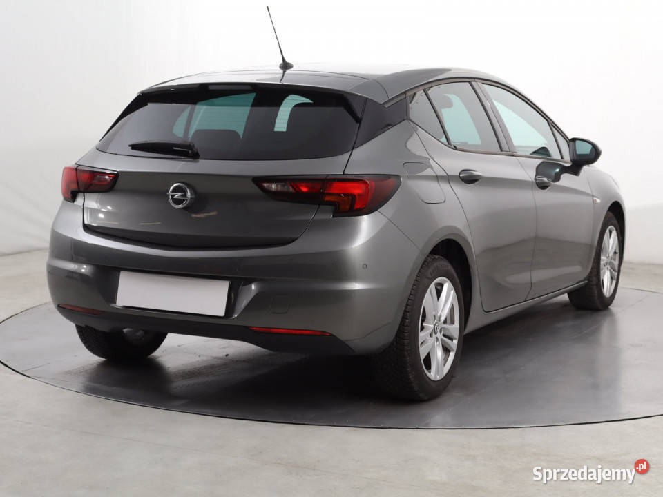 Opel Astra 12 Turbo Katowice