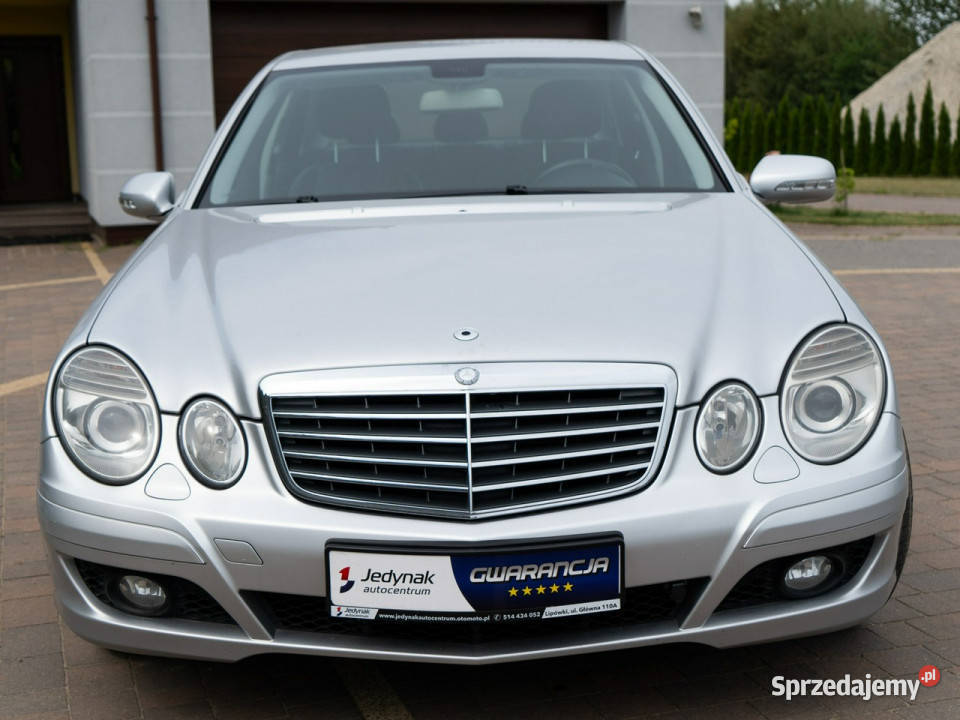 Mercedes E 280 W211 20022009 srebrny Lipówki