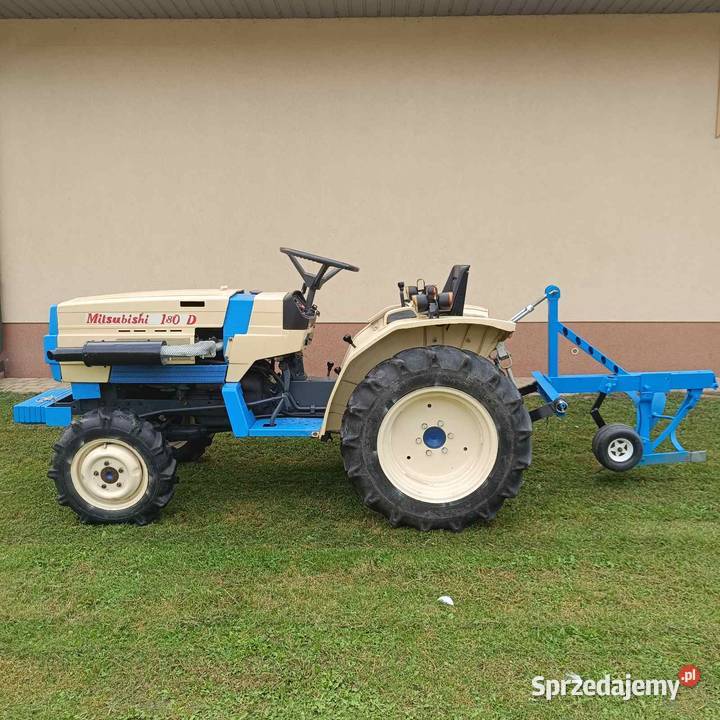 Mini traktorek ogrodowy 4x4 mitsubishi mt 180 d Sędziszów Małopolski