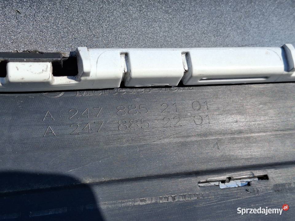 MERCEDES BKLASA W247 ZDERZAK TYŁ TYLNY PDC Zderzaki Bieleń