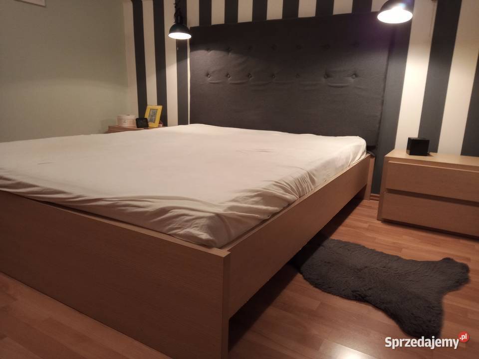 Oddam łóżko 2osobowe z zagłówkiem sprzedam