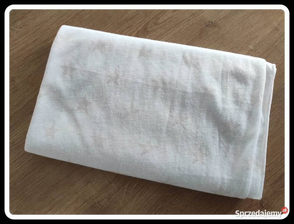 Biała lekka chusta szal damski w gwiazdki Płock