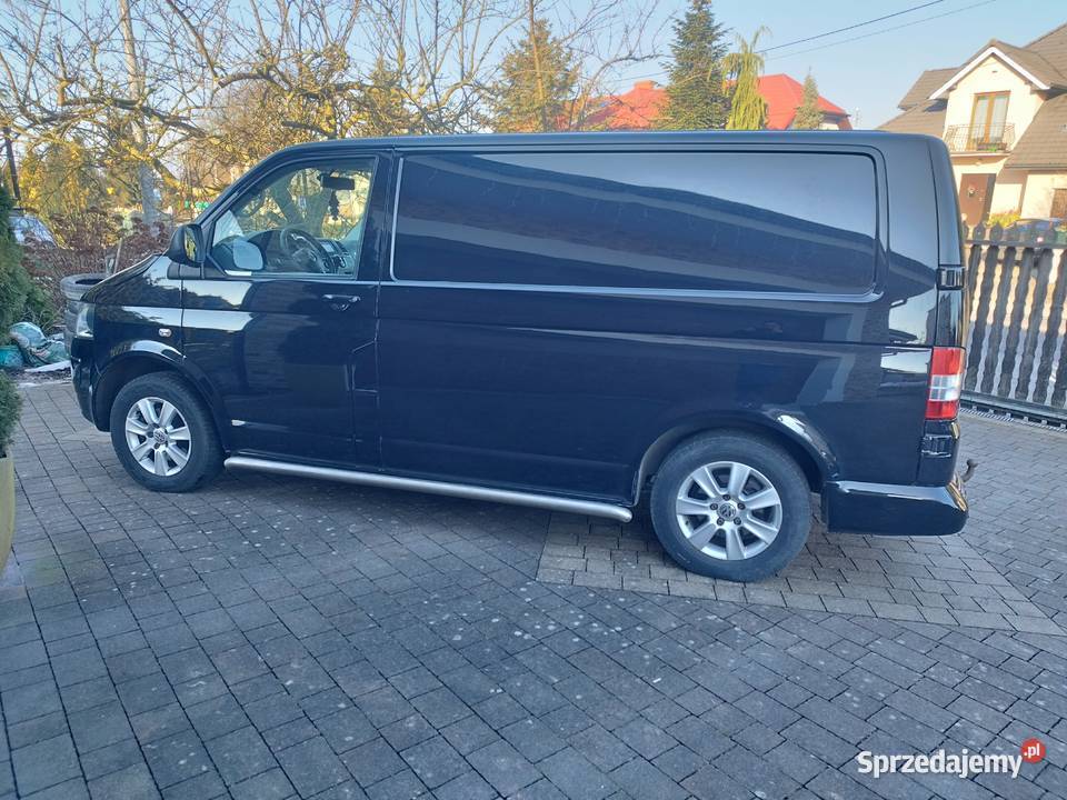 Sprzedam VW T5 2litry 140 blaszak z fabryczną 243200km Lubasz